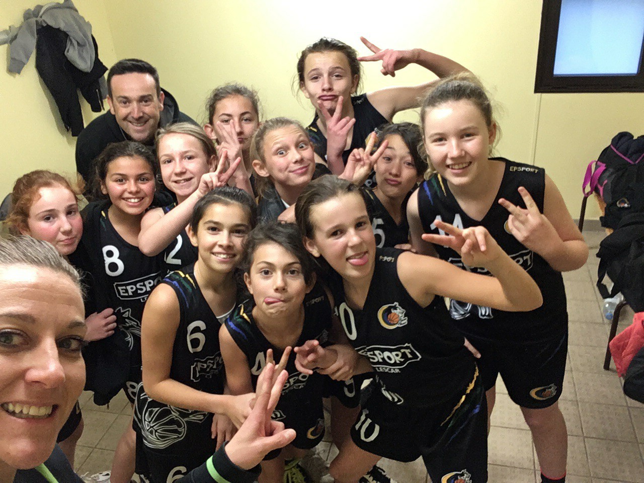 24210549_1688589434496564_2778974468423571576_o