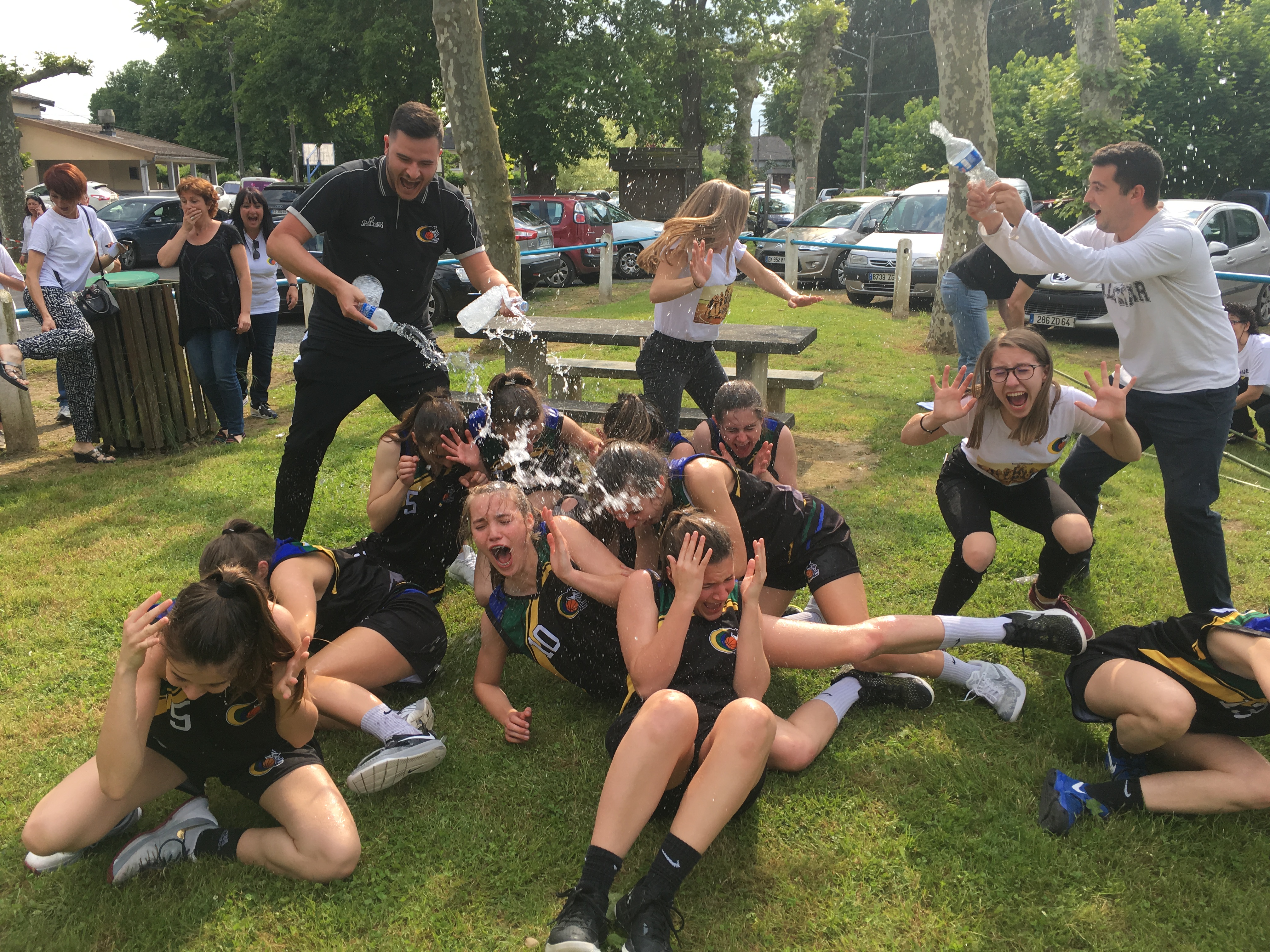 33197404_10216269032468046_3691242808561106944_n